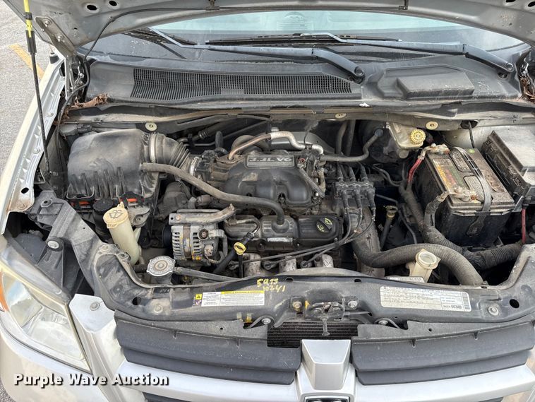 image for item DY8182 2009 Dodge Grand Caravan van