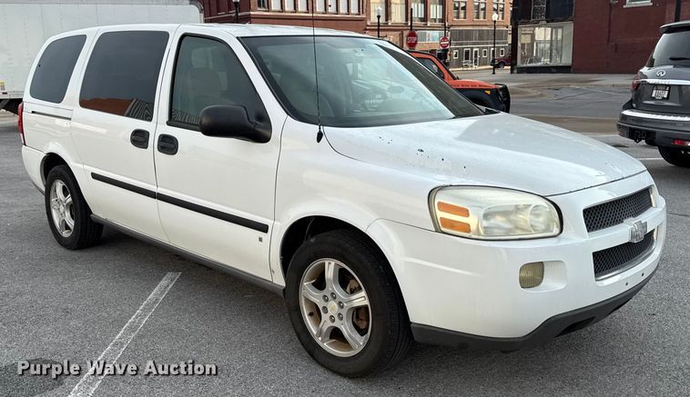 image for item DY8184 2008 Chevrolet Uplander van