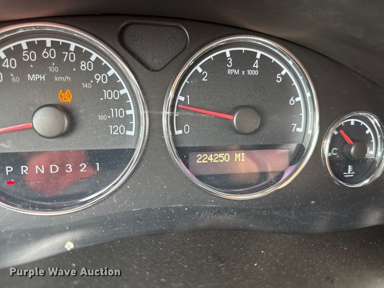 image for item DY8184 2008 Chevrolet Uplander van