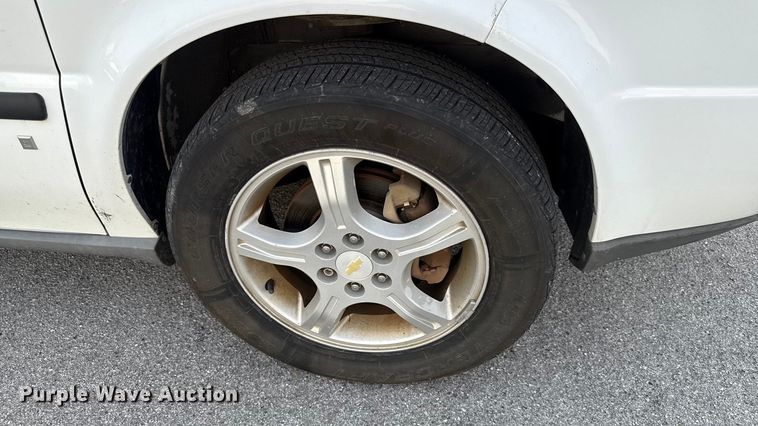 image for item DY8184 2008 Chevrolet Uplander van