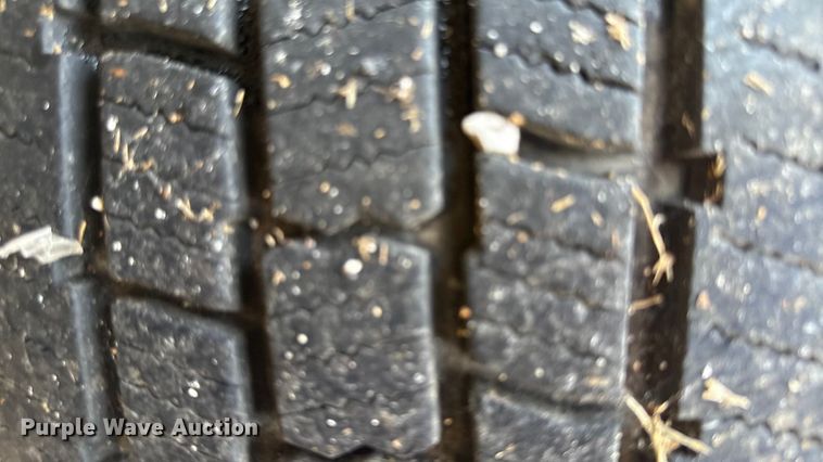 image for item DY8186 1999 Ford E350 van