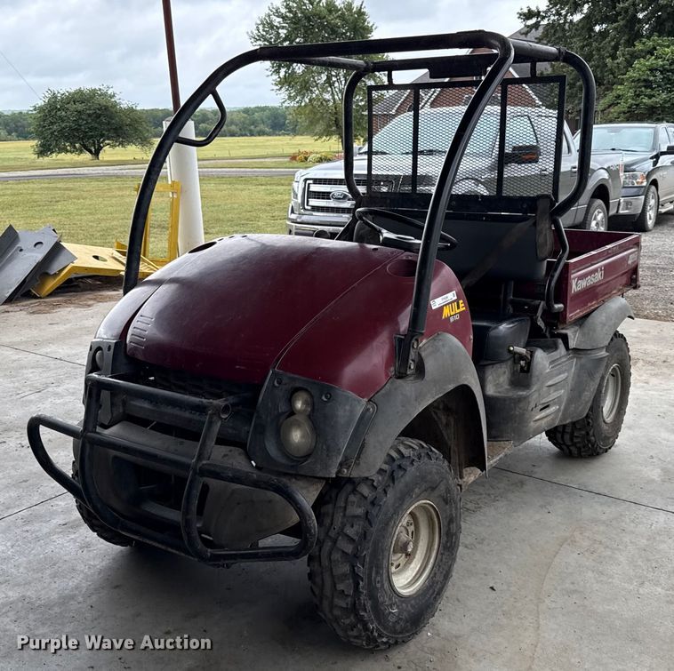 image for item DY8229 2012 Kawasaki Mule 610 utility vehicle