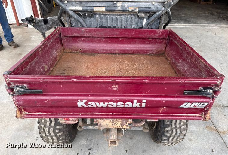 image for item DY8229 2012 Kawasaki Mule 610 utility vehicle