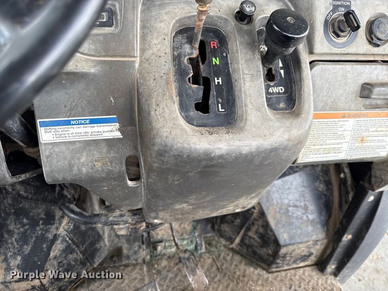 image for item DY8229 2012 Kawasaki Mule 610 utility vehicle