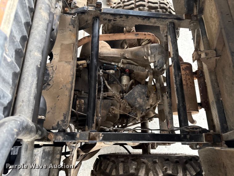 image for item DY8229 2012 Kawasaki Mule 610 utility vehicle