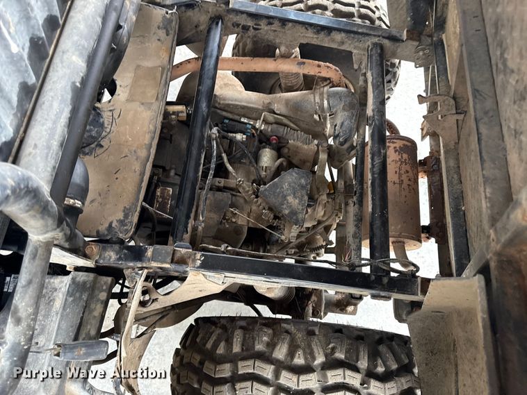 image for item DY8229 2012 Kawasaki Mule 610 utility vehicle