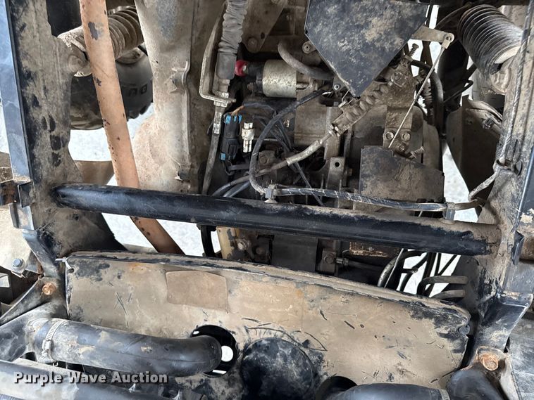 image for item DY8229 2012 Kawasaki Mule 610 utility vehicle