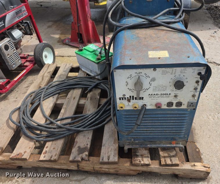 image for item DZ6330 Miller AEAD-200LE welder/generator