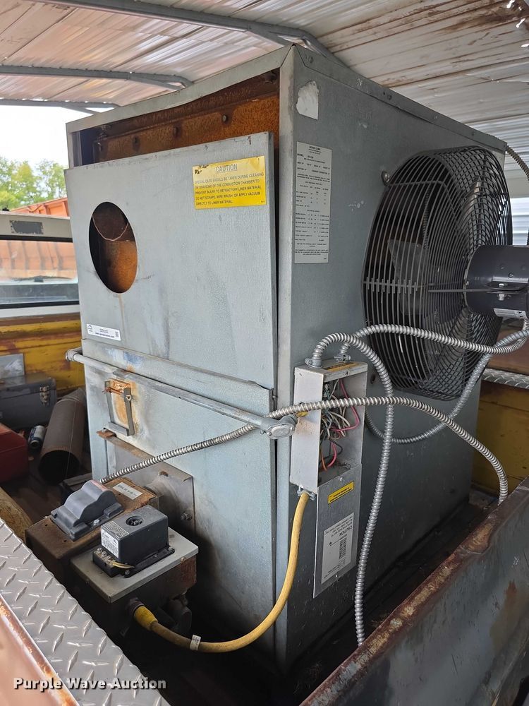 image for item DZ6335 Lenan Corp. HI-180 waste oil heater