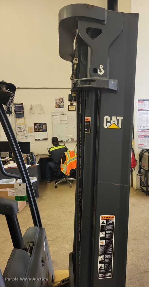 image for item DZ6588 Caterpillar EP4000 forklift