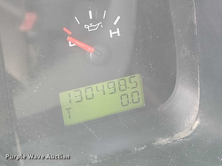 image for item DZ6590 2006 Ford  F150 XL pickup truck