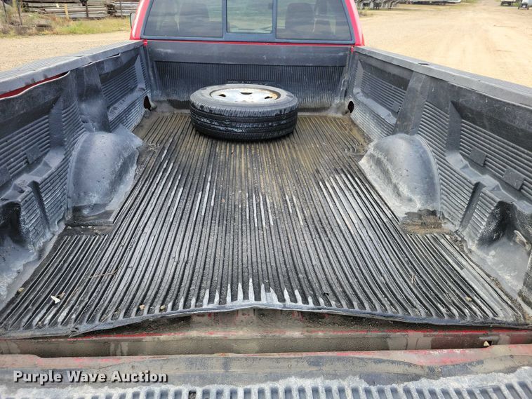 image for item DZ6591 2006 Ford F150 pickup truck
