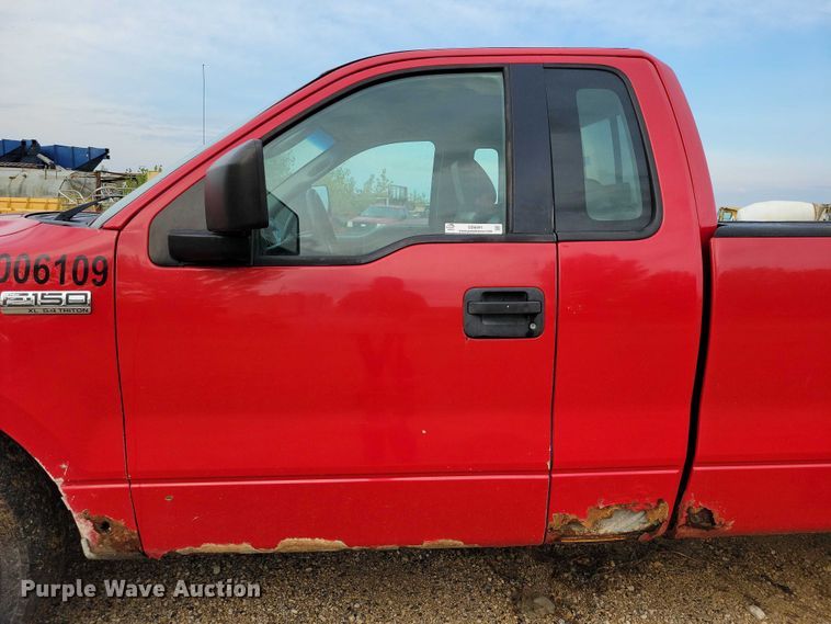 image for item DZ6591 2006 Ford F150 pickup truck