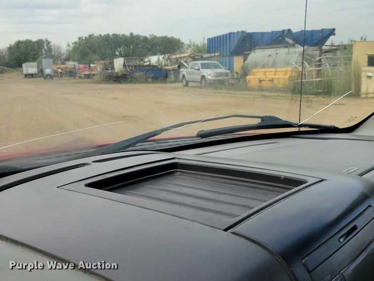 image for item DZ6591 2006 Ford F150 pickup truck