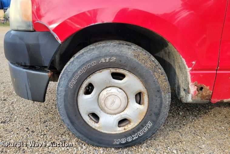 image for item DZ6591 2006 Ford F150 pickup truck