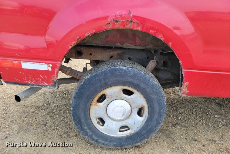 image for item DZ6591 2006 Ford F150 pickup truck