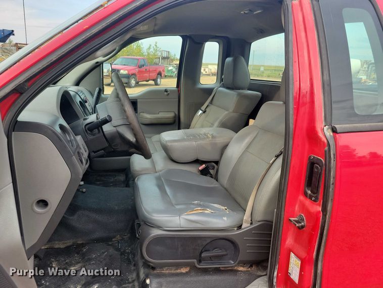 image for item DZ6592 2007 Ford F150 pickup truck