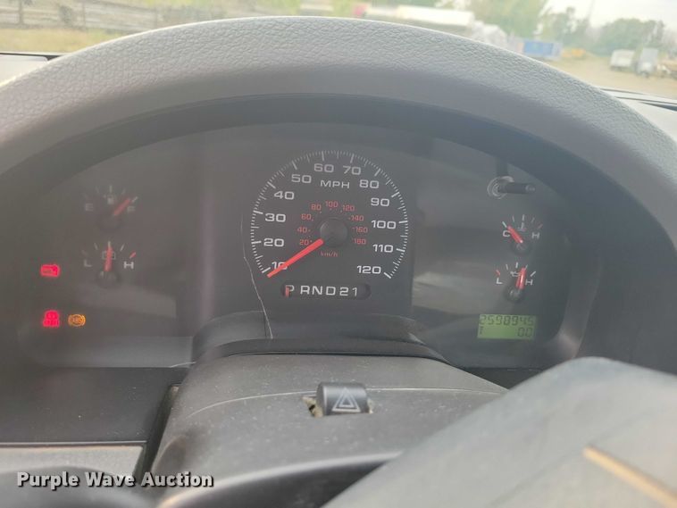 image for item DZ6592 2007 Ford F150 pickup truck