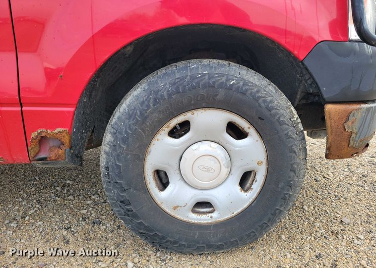 image for item DZ6592 2007 Ford F150 pickup truck