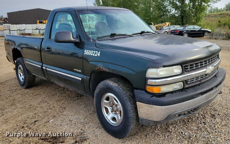 image for item DZ6593 2002 Chevrolet  Silverado 1500 pickup truck