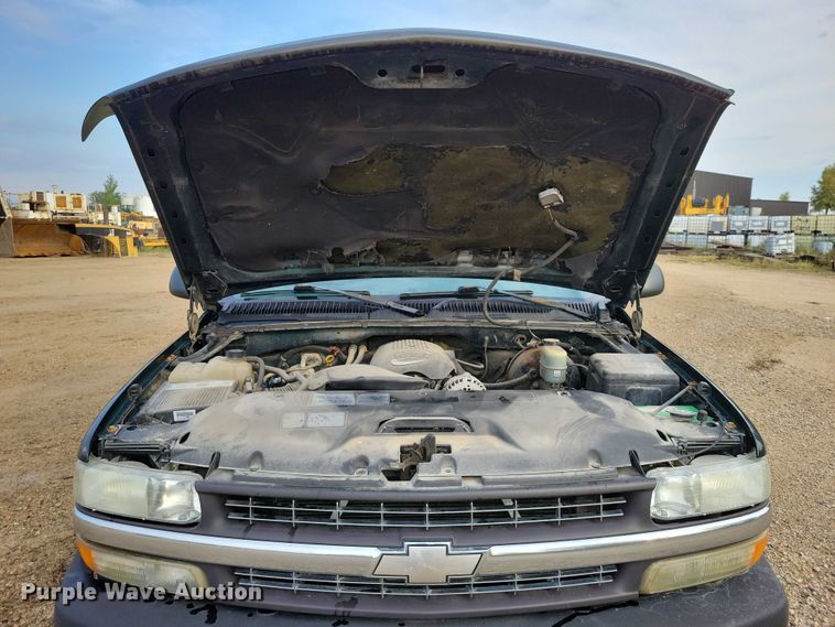 image for item DZ6593 2002 Chevrolet  Silverado 1500 pickup truck