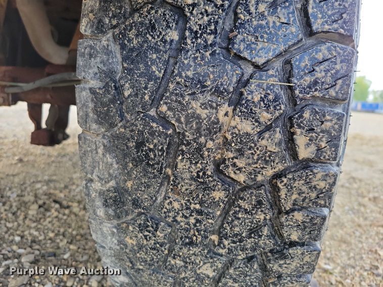 image for item DZ6593 2002 Chevrolet  Silverado 1500 pickup truck