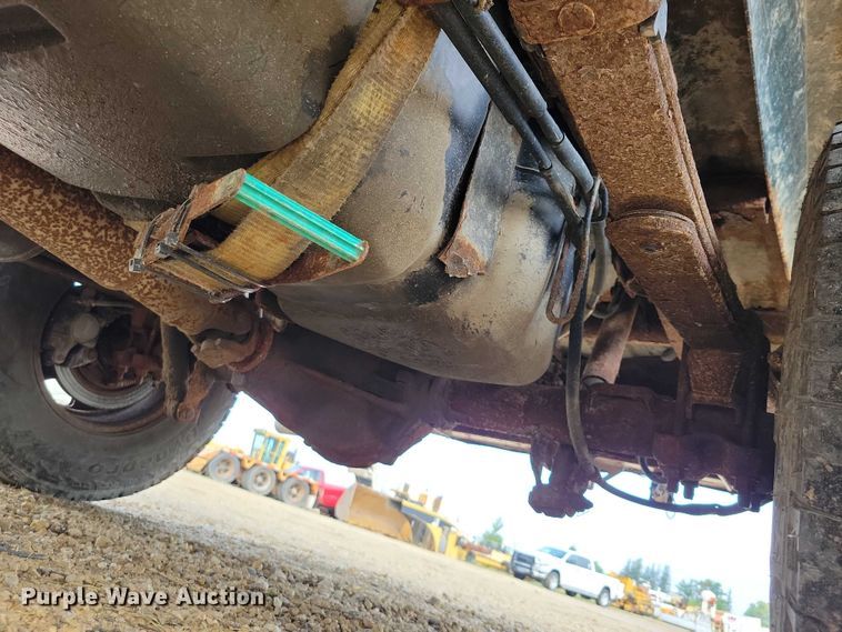 image for item DZ6593 2002 Chevrolet  Silverado 1500 pickup truck