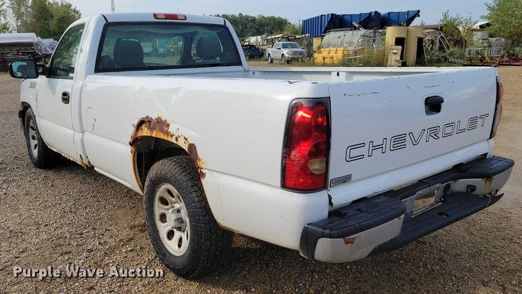 image for item DZ6594 2005 Chevrolet  Silverado 1500 pickup truck