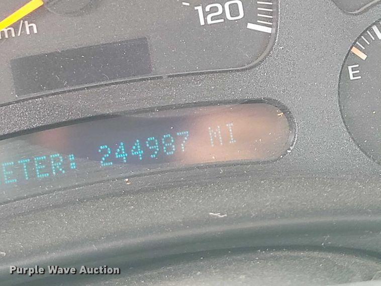 image for item DZ6594 2005 Chevrolet  Silverado 1500 pickup truck