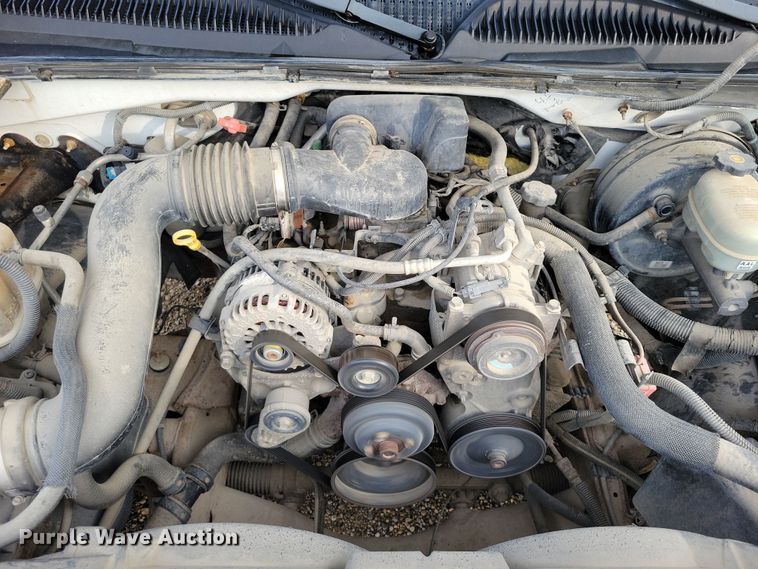 image for item DZ6594 2005 Chevrolet  Silverado 1500 pickup truck