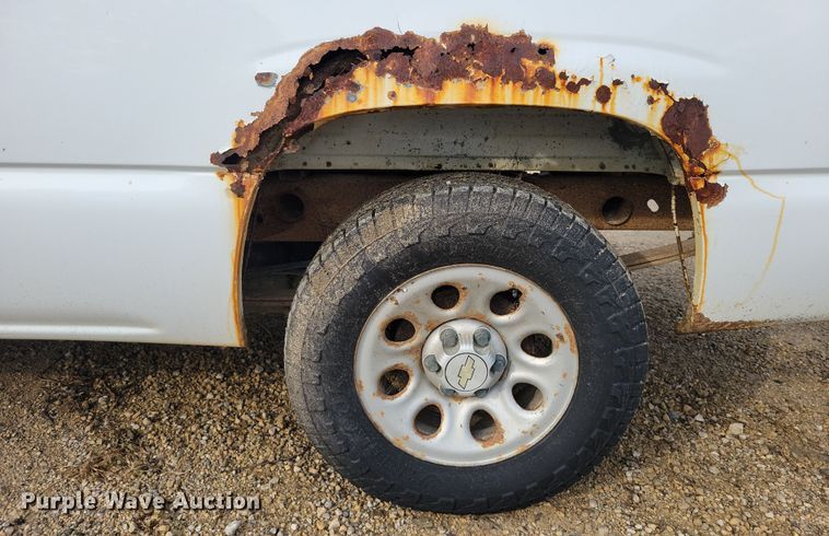 image for item DZ6594 2005 Chevrolet  Silverado 1500 pickup truck