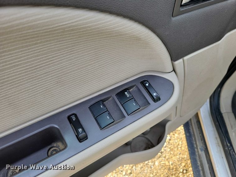 image for item DZ6598 2008 Ford Taurus SEL 