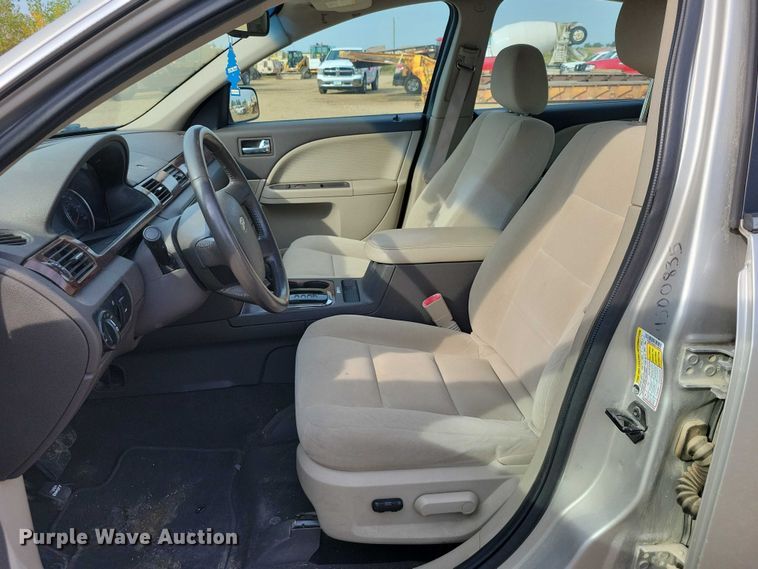 image for item DZ6598 2008 Ford Taurus SEL 