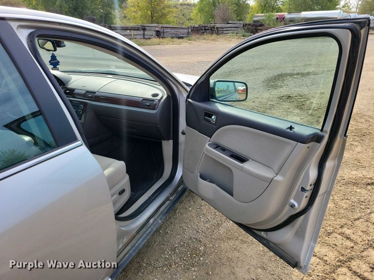 image for item DZ6598 2008 Ford Taurus SEL 