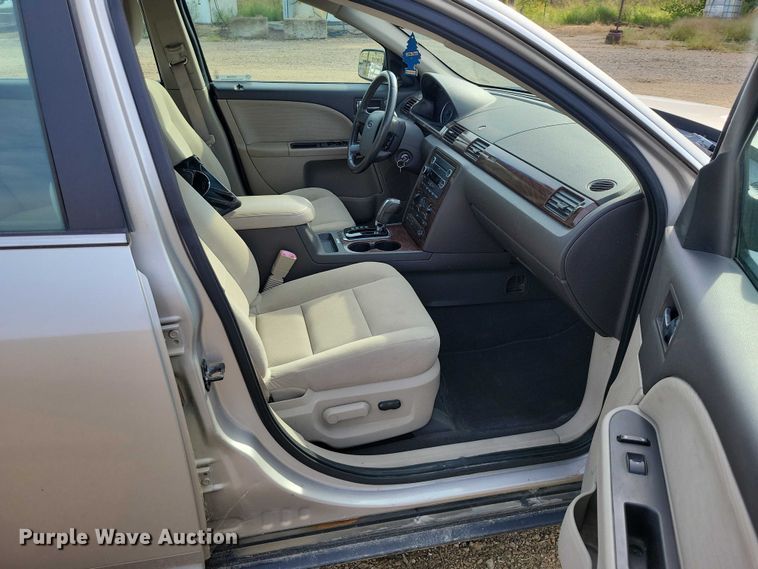 image for item DZ6598 2008 Ford Taurus SEL 