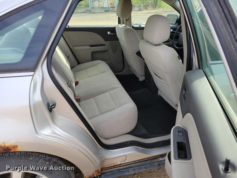 image for item DZ6598 2008 Ford Taurus SEL 