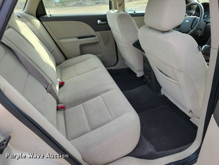 image for item DZ6598 2008 Ford Taurus SEL 