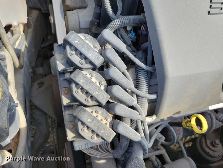 image for item DZ6600 2004 Buick LeSabre Limited 