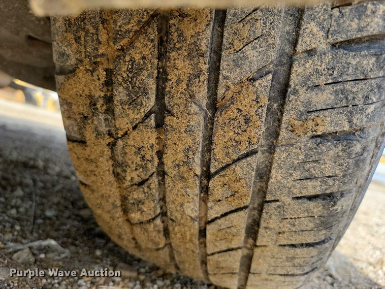 image for item DZ6600 2004 Buick LeSabre Limited 