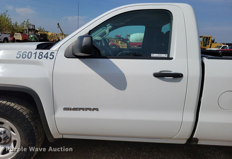 image for item DZ6602 2018 GMC Sierra 1500 pickup truck