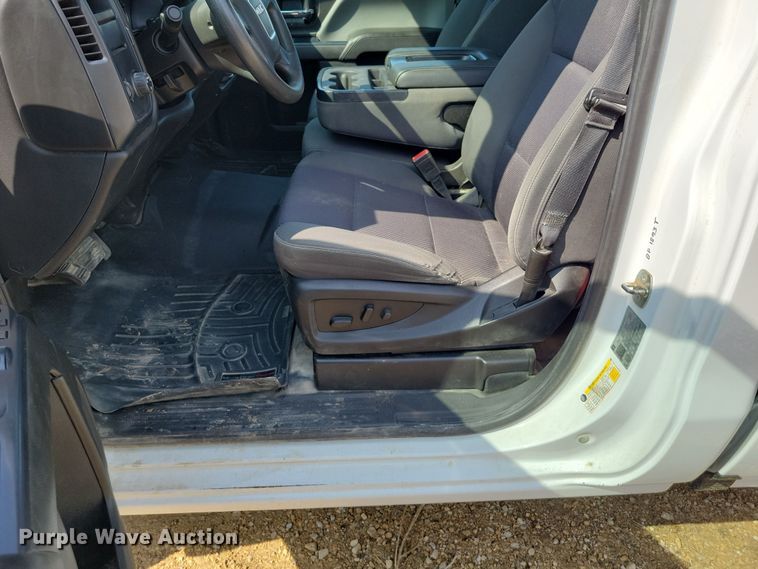 image for item DZ6602 2018 GMC Sierra 1500 pickup truck