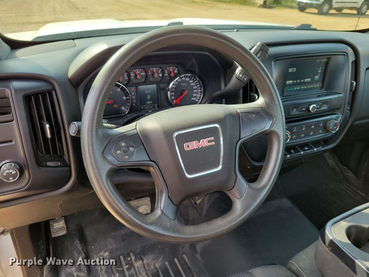 image for item DZ6602 2018 GMC Sierra 1500 pickup truck