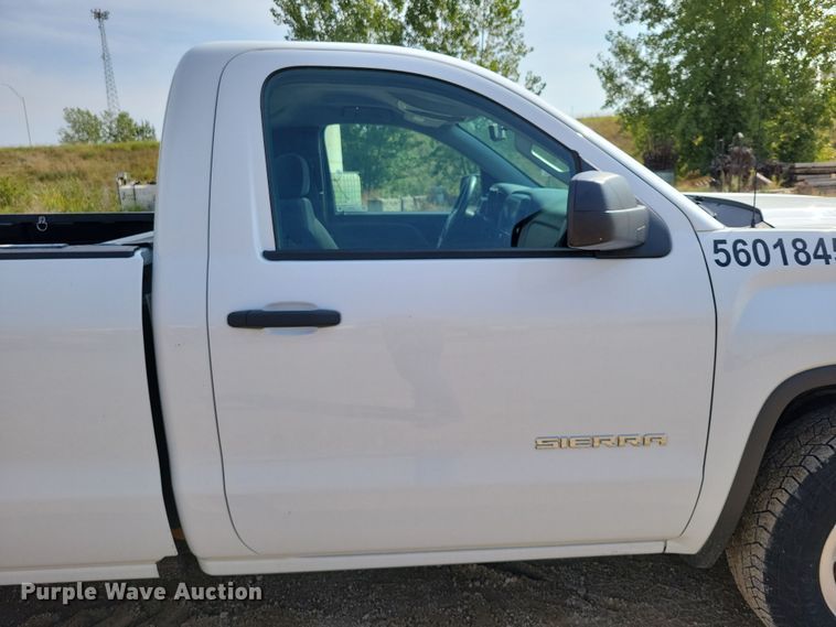 image for item DZ6602 2018 GMC Sierra 1500 pickup truck