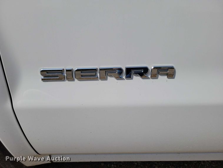 image for item DZ6602 2018 GMC Sierra 1500 pickup truck