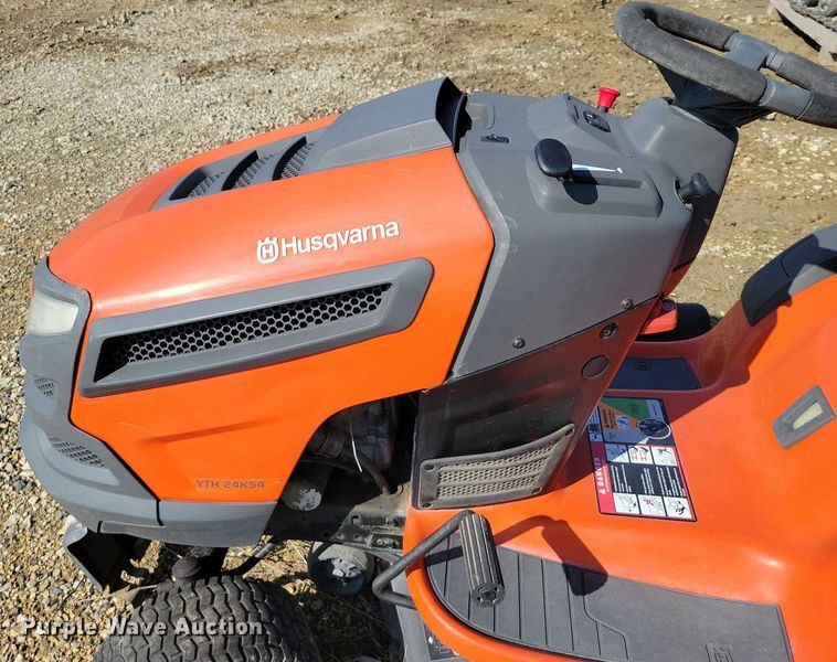 image for item DZ6632 (2) lawn mowers