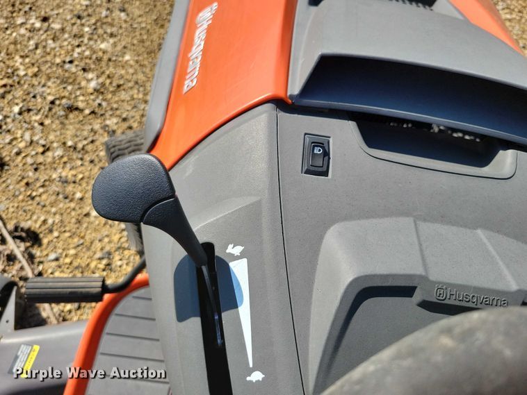 image for item DZ6632 (2) lawn mowers