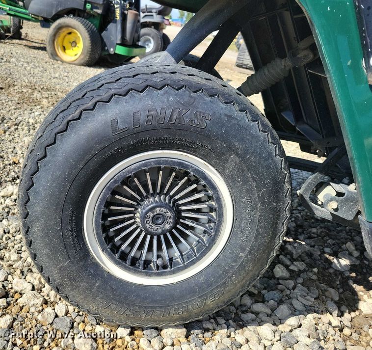 image for item DZ6633 EZGO golf cart