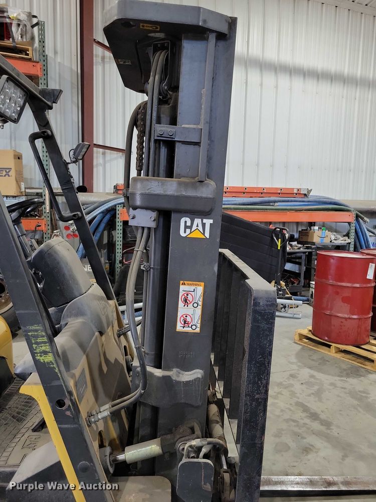 image for item DZ6644 Caterpillar  GC25K forklift