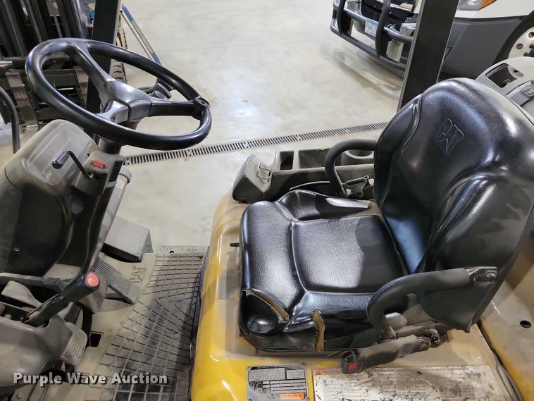 image for item DZ6644 Caterpillar  GC25K forklift