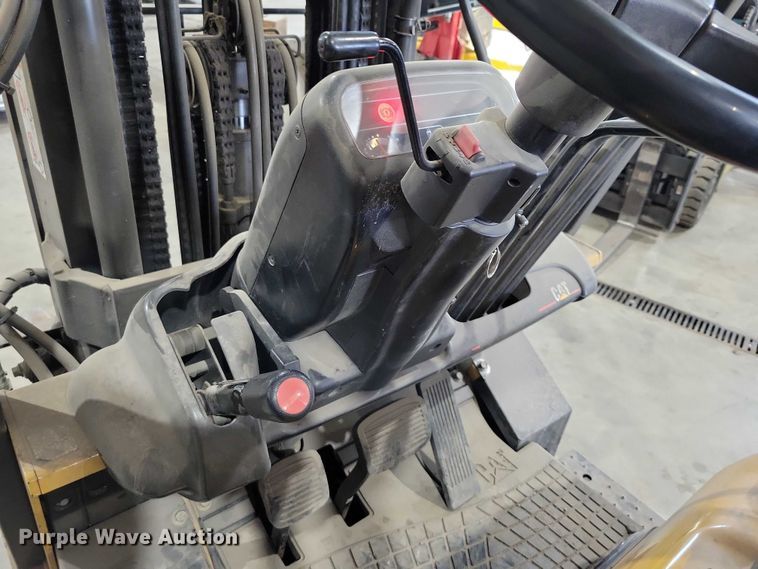 image for item DZ6644 Caterpillar  GC25K forklift